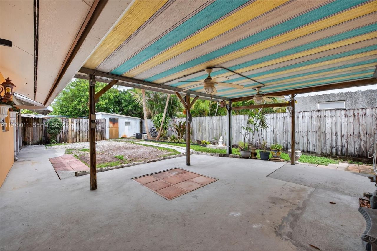 2543 Liberty St, Hollywood, FL 33020 Photo