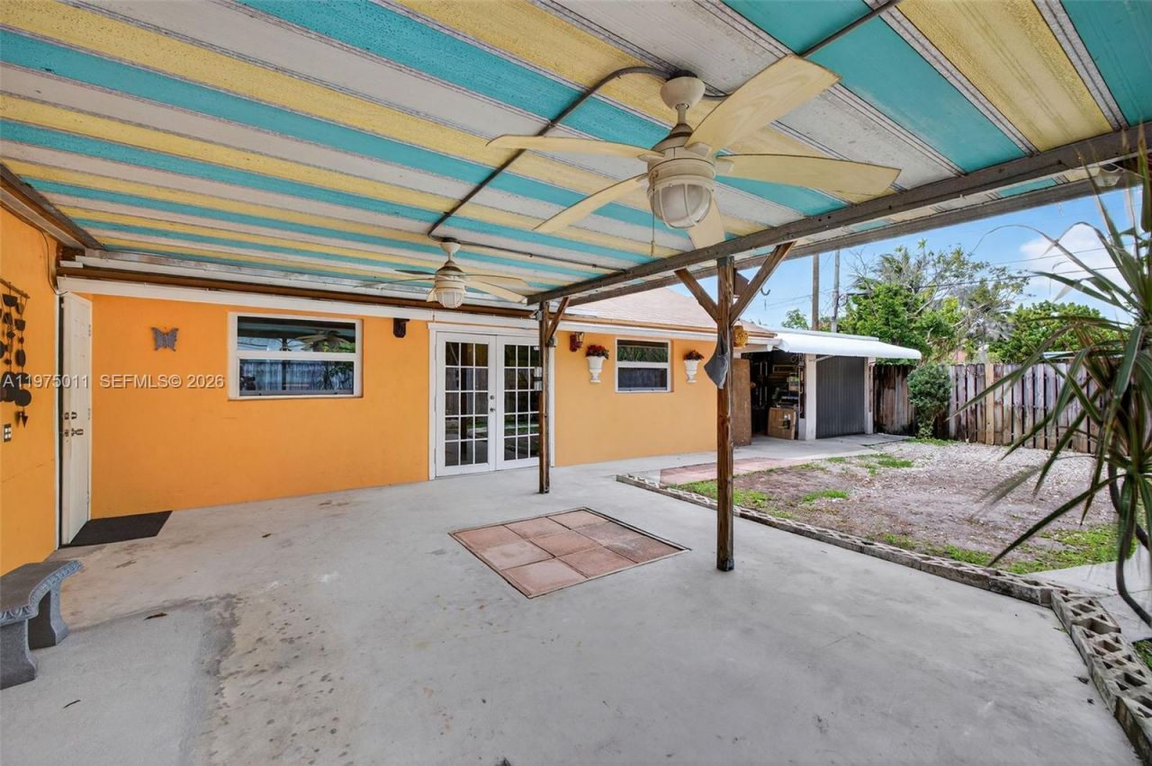 2543 Liberty St, Hollywood, FL 33020 Photo