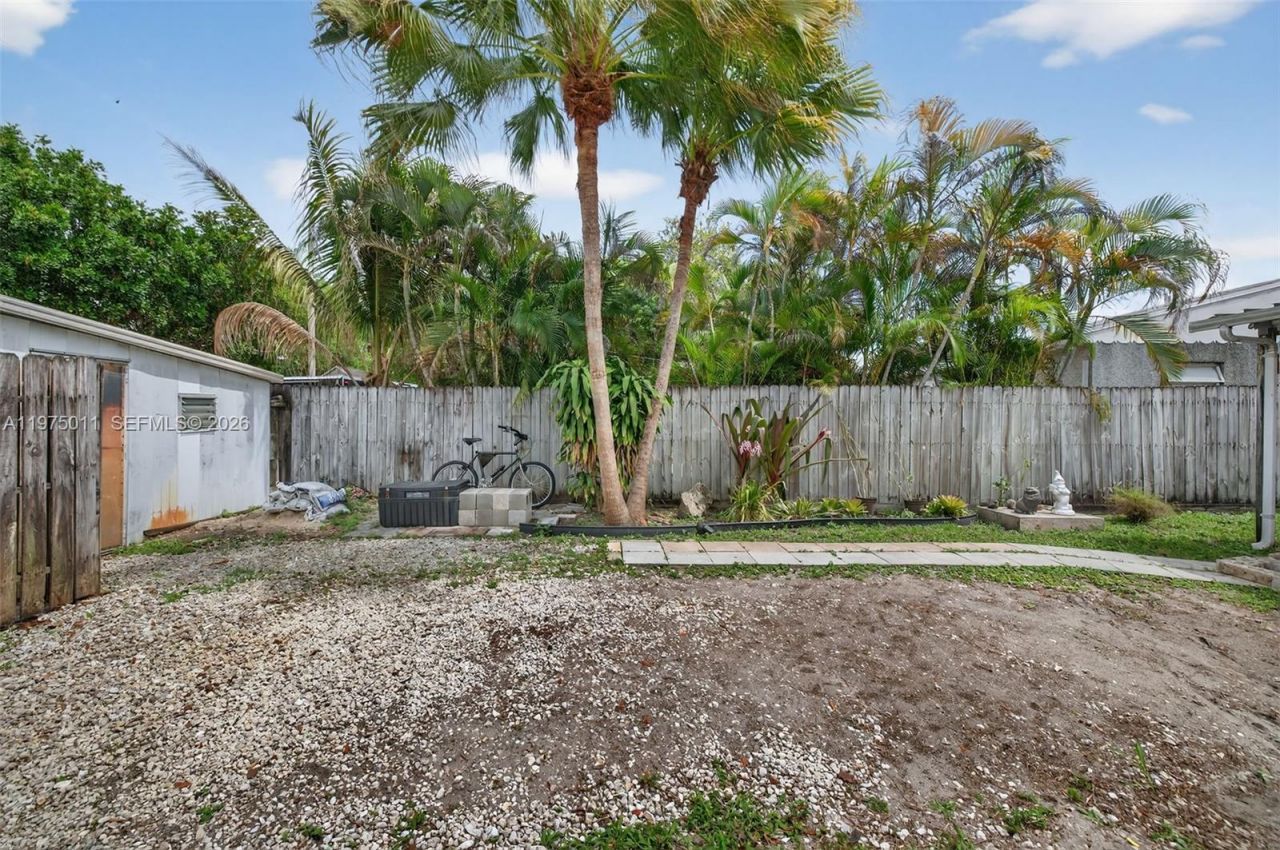 2543 Liberty St, Hollywood, FL 33020 Photo
