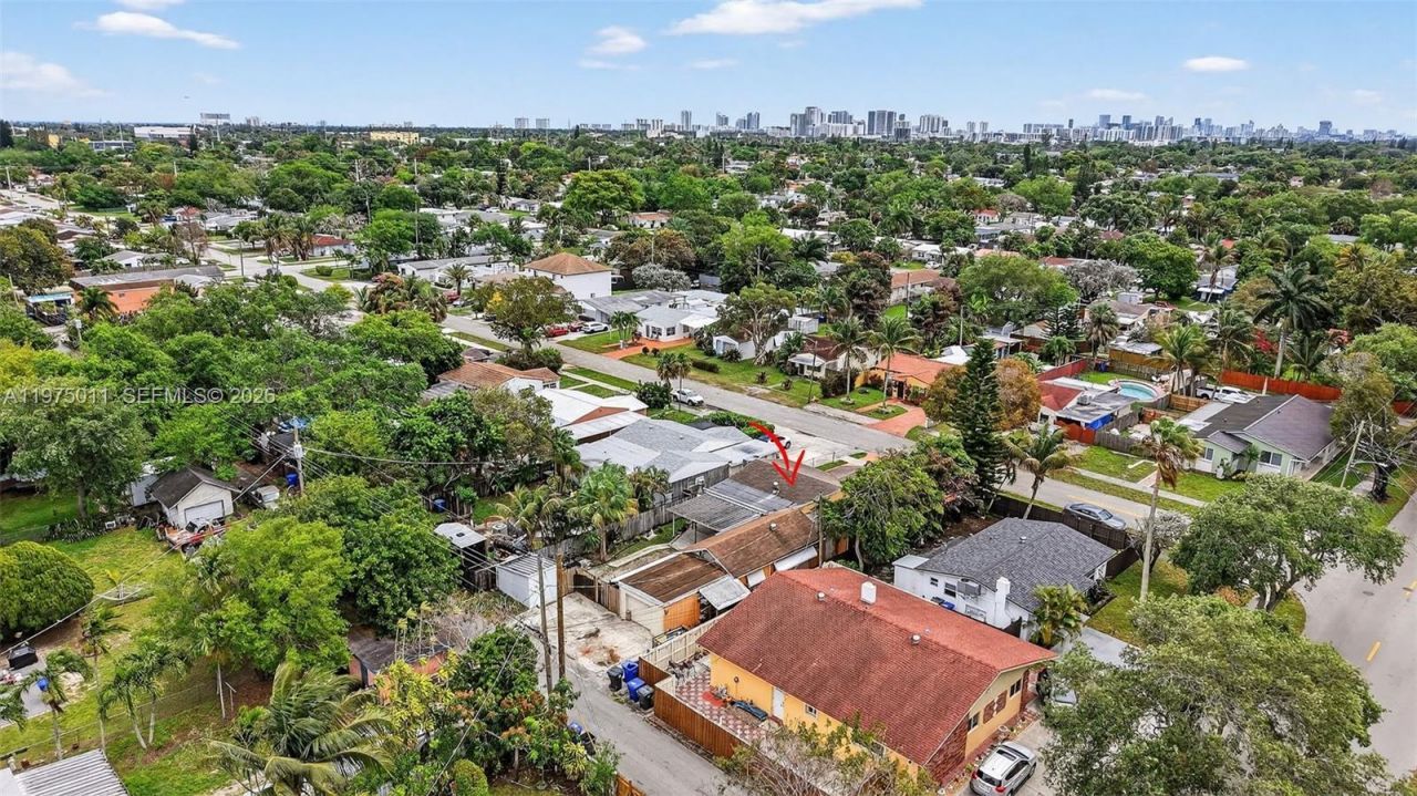 2543 Liberty St , Hollywood, FL 33020 Photo