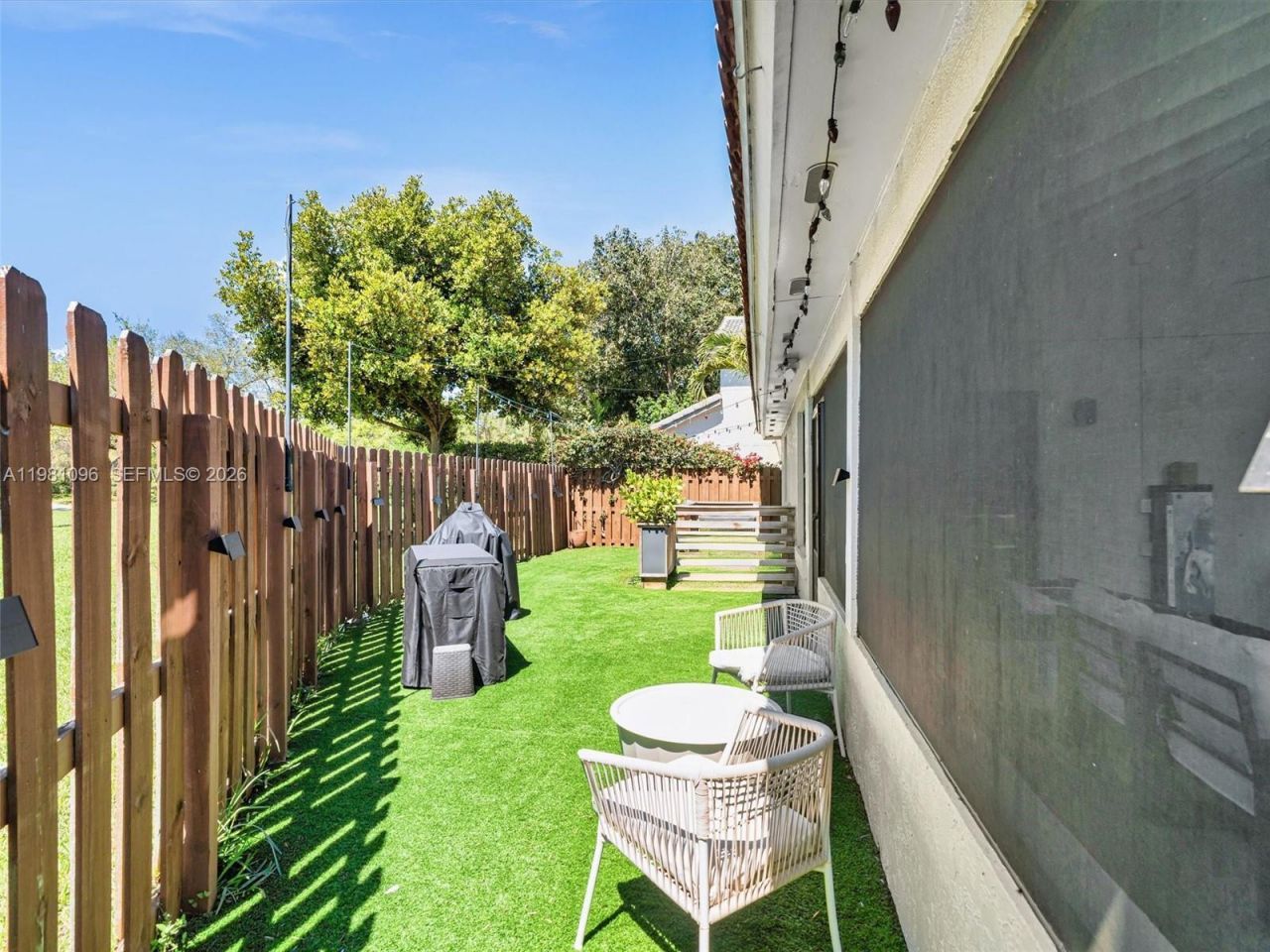 2083 Augusta, Weston, FL 33326 Photo