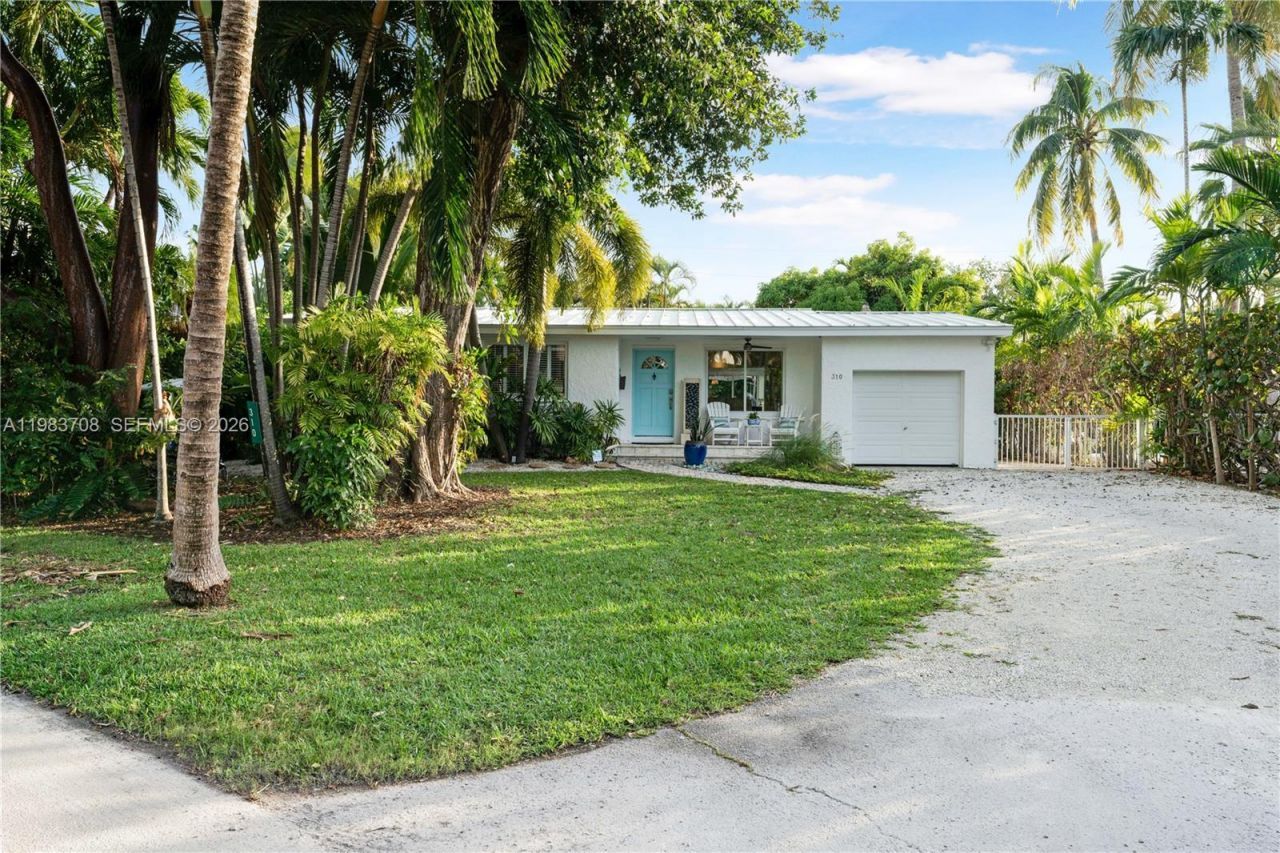 310 Greenwood Dr , Key Biscayne, FL 33149 Photo