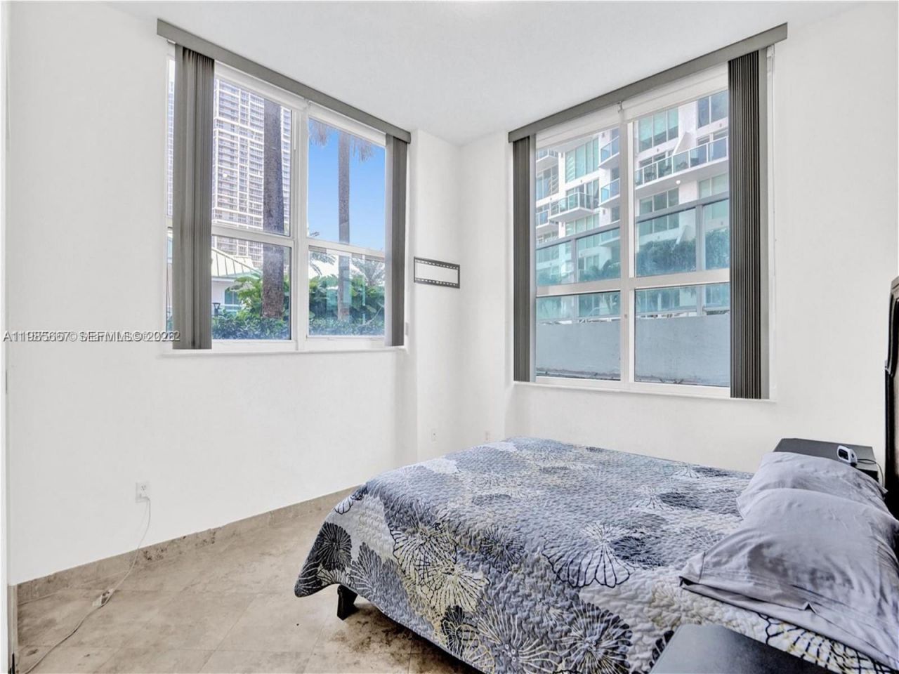 31 SE 5th St, Unit 1110, Miami, FL 33131 Photo