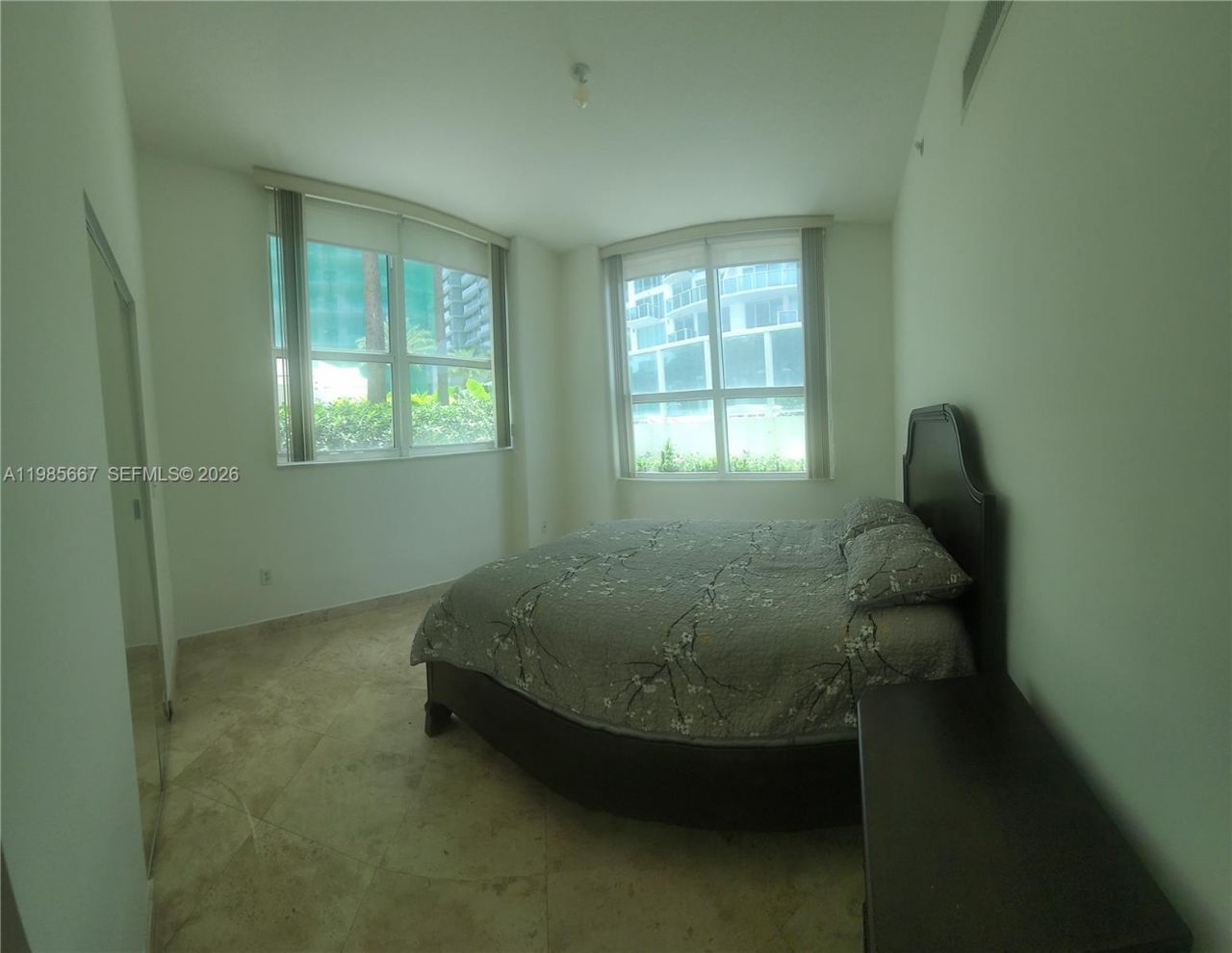 31 SE 5th St, Unit 1110, Miami, FL 33131 Photo