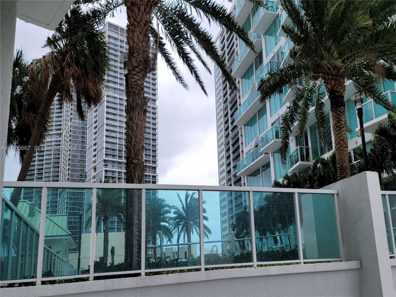 31 SE 5th St, Unit 1110, Miami, FL 33131 Photo