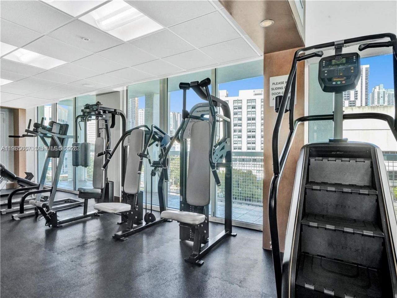 31 SE 5th St, Unit 1110, Miami, FL 33131 Photo