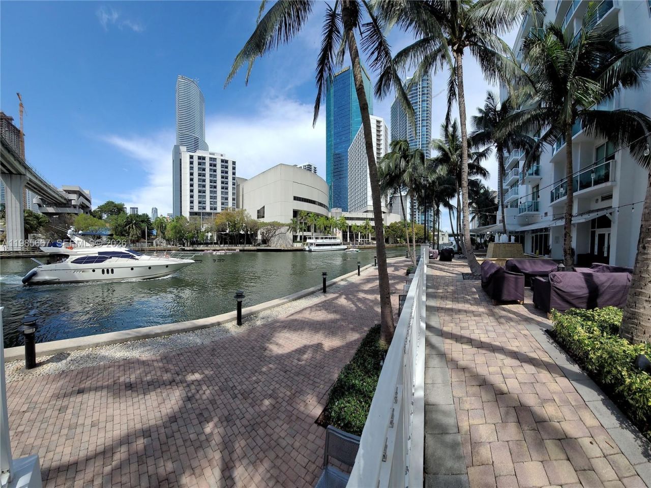31 SE 5th St, Unit 1110, Miami, FL 33131 Photo