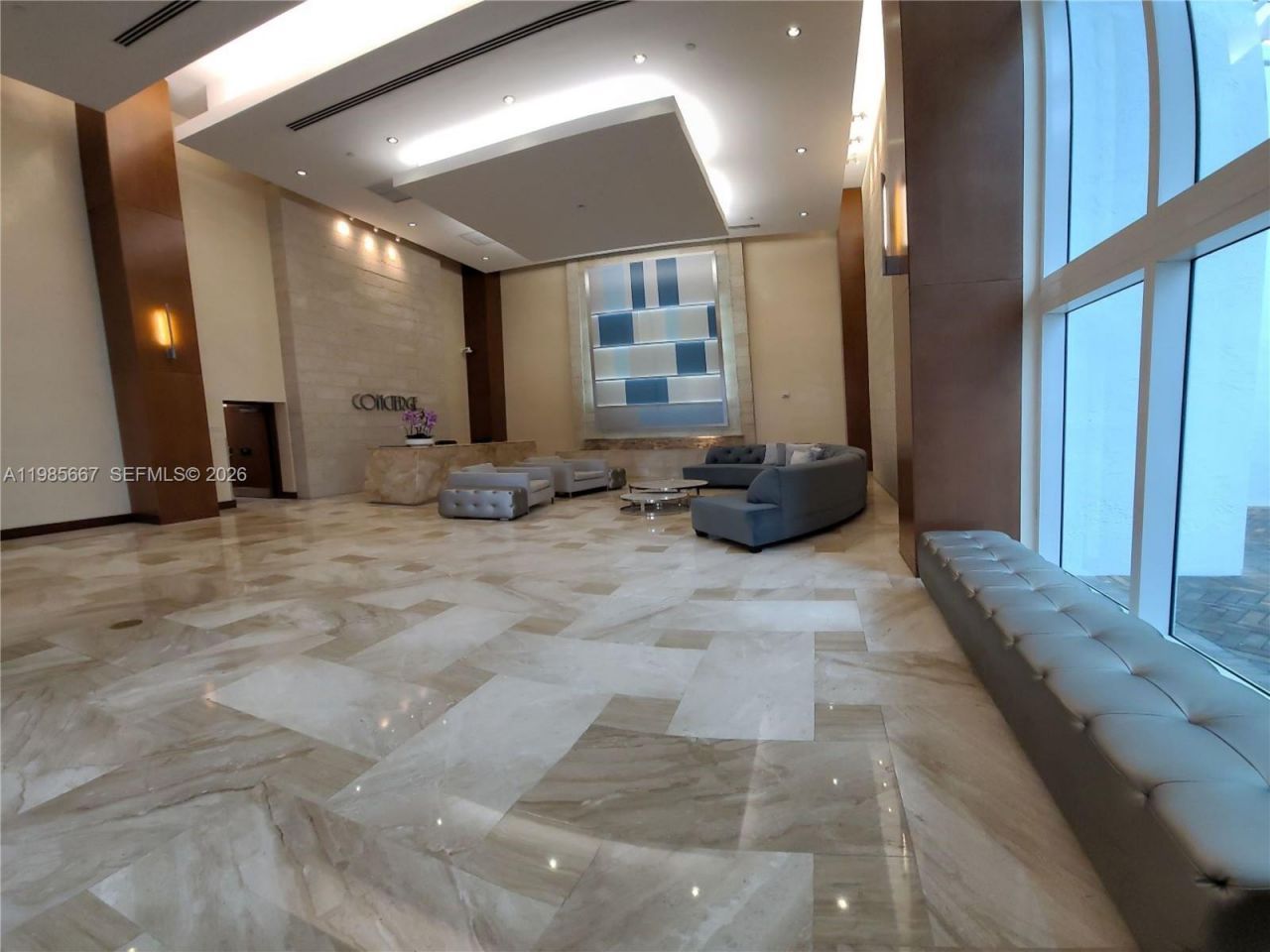 31 SE 5th St, Unit 1110, Miami, FL 33131 Photo