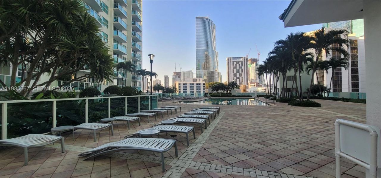 31 SE 5th St, Unit 1110, Miami, FL 33131 Photo
