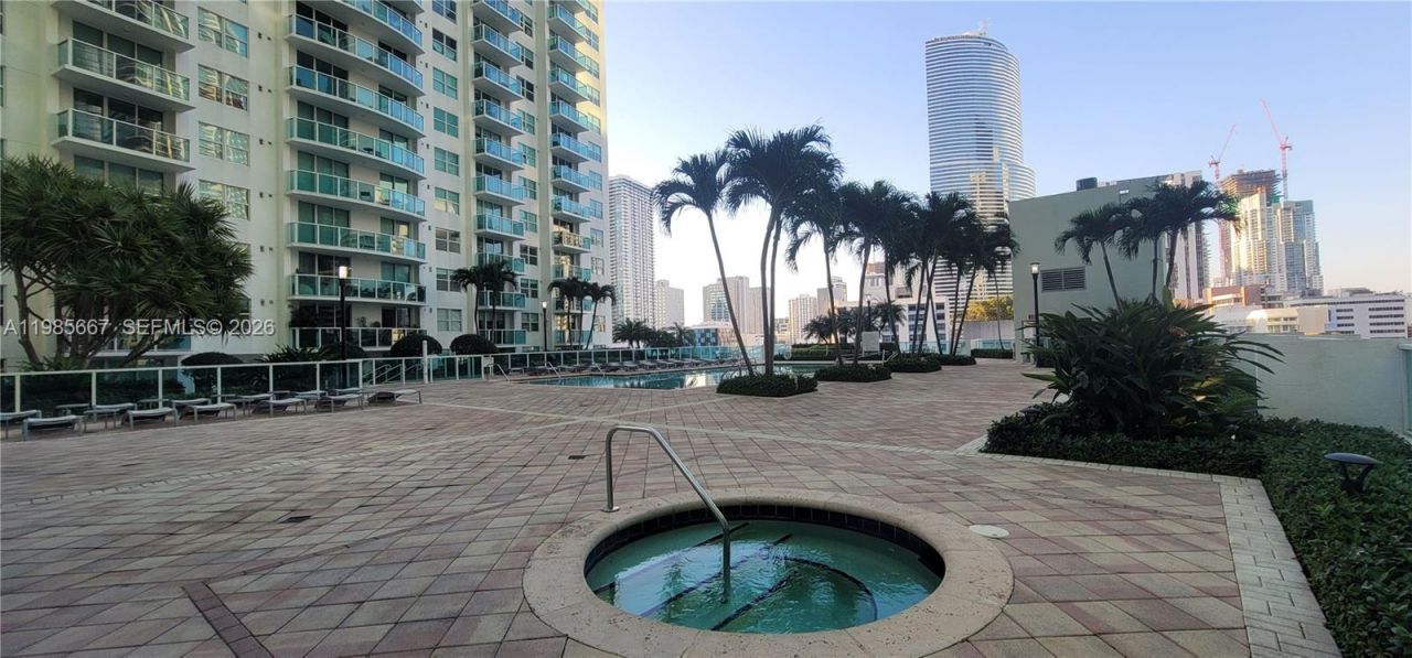 31 SE 5th St, Unit 1110, Miami, FL 33131 Photo