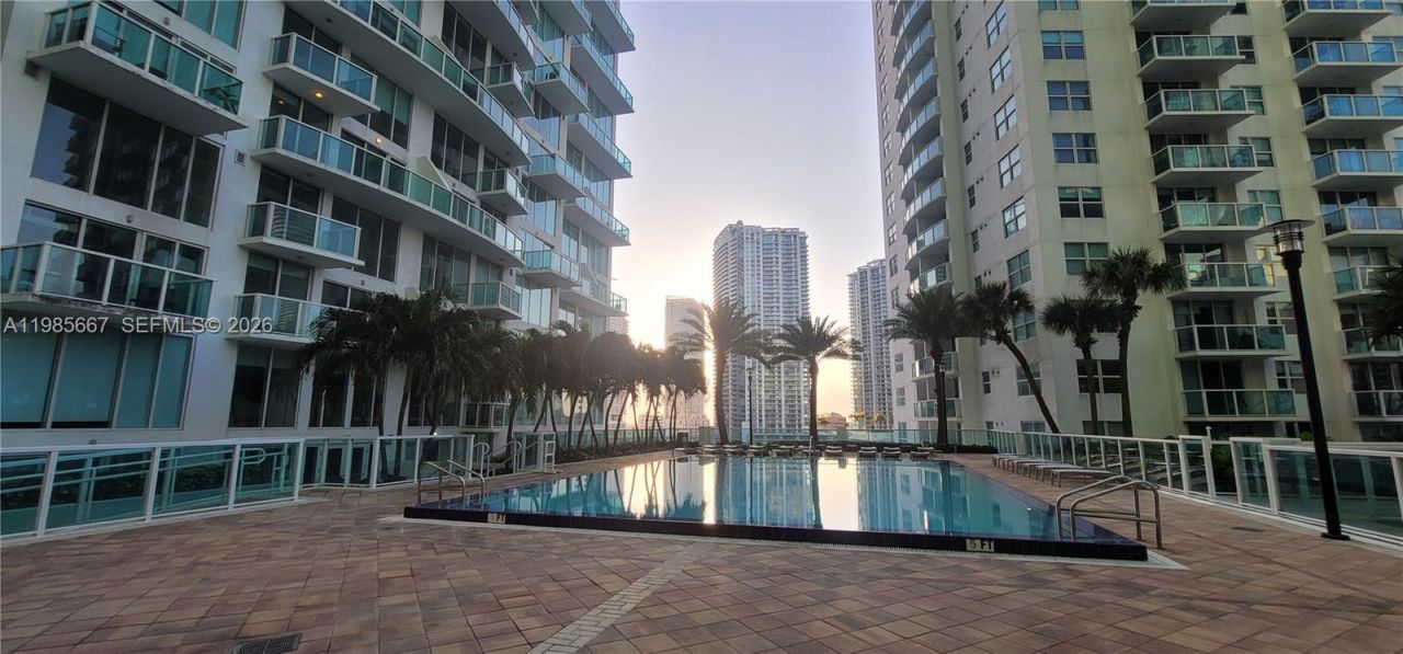 31 SE 5th St, Unit 1110, Miami, FL 33131 Photo