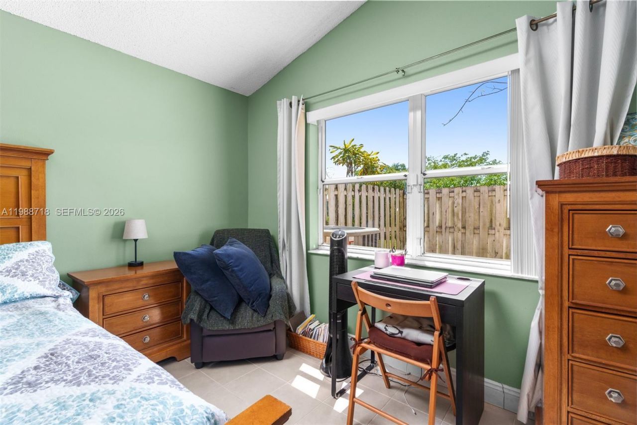 1199 SW 109th Ln , Davie, FL 33324 Photo