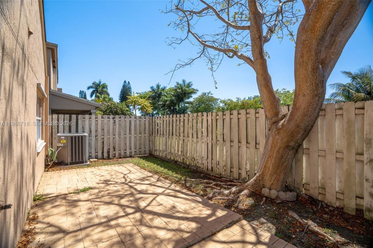 1199 SW 109th Ln , Davie, FL 33324 Photo