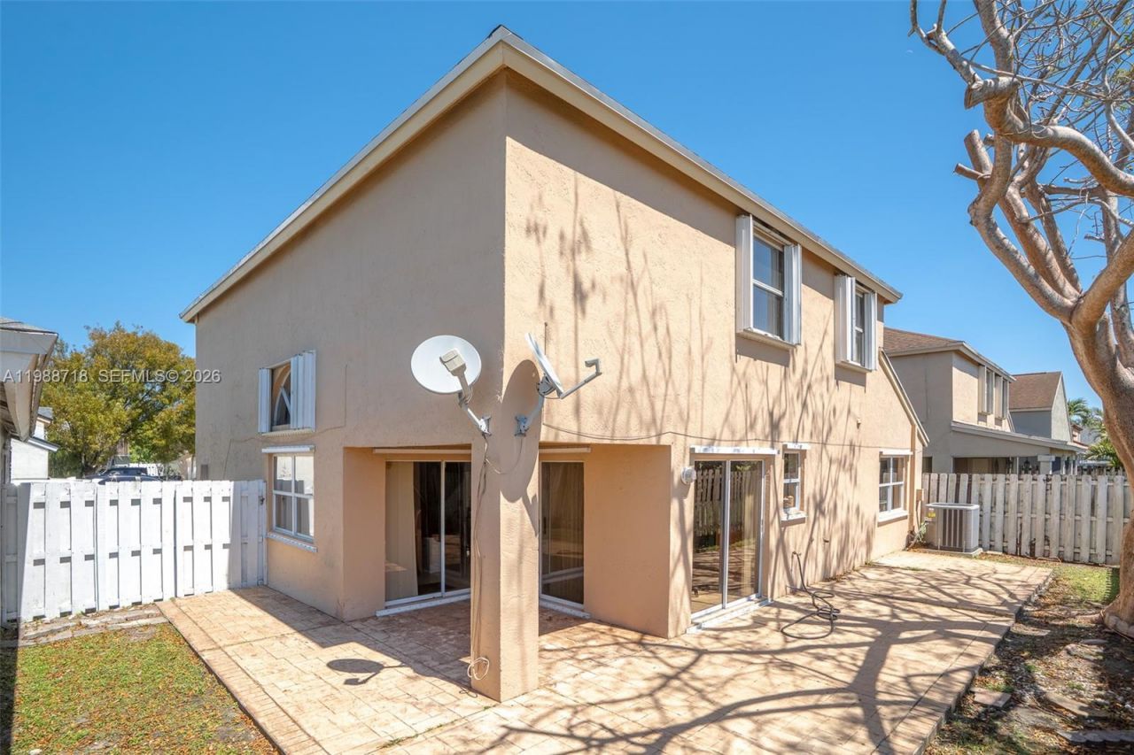 1199 SW 109th Ln , Davie, FL 33324 Photo