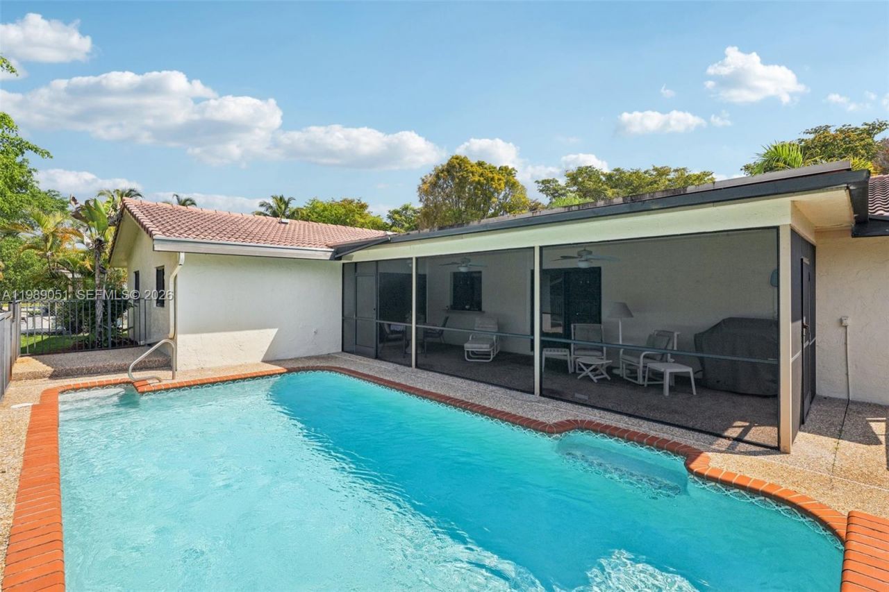 1326 NW 111th Ave, Coral Springs, FL 33071 Photo