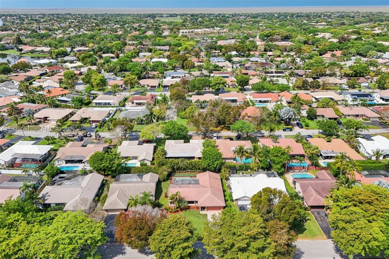 1326 NW 111th Ave, Coral Springs, FL 33071 Photo