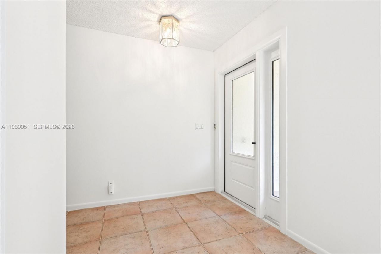 1326 NW 111th Ave, Coral Springs, FL 33071 Photo