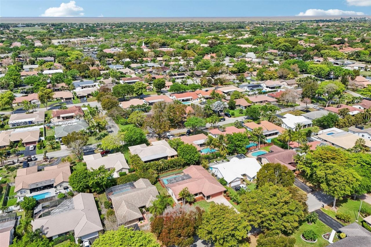 1326 NW 111th Ave, Coral Springs, FL 33071 Photo