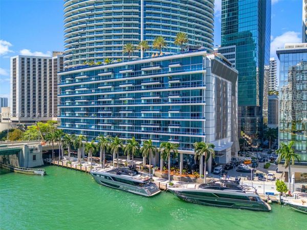 200 Biscayne Boulevard Way, Unit 3707, Miami, FL 33131
