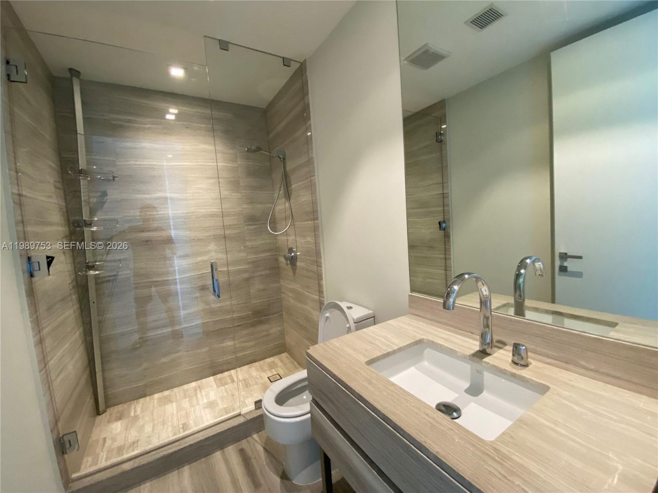 18975 Collins Ave , Unit 5105, Sunny Isles Beach, FL 33160 Photo