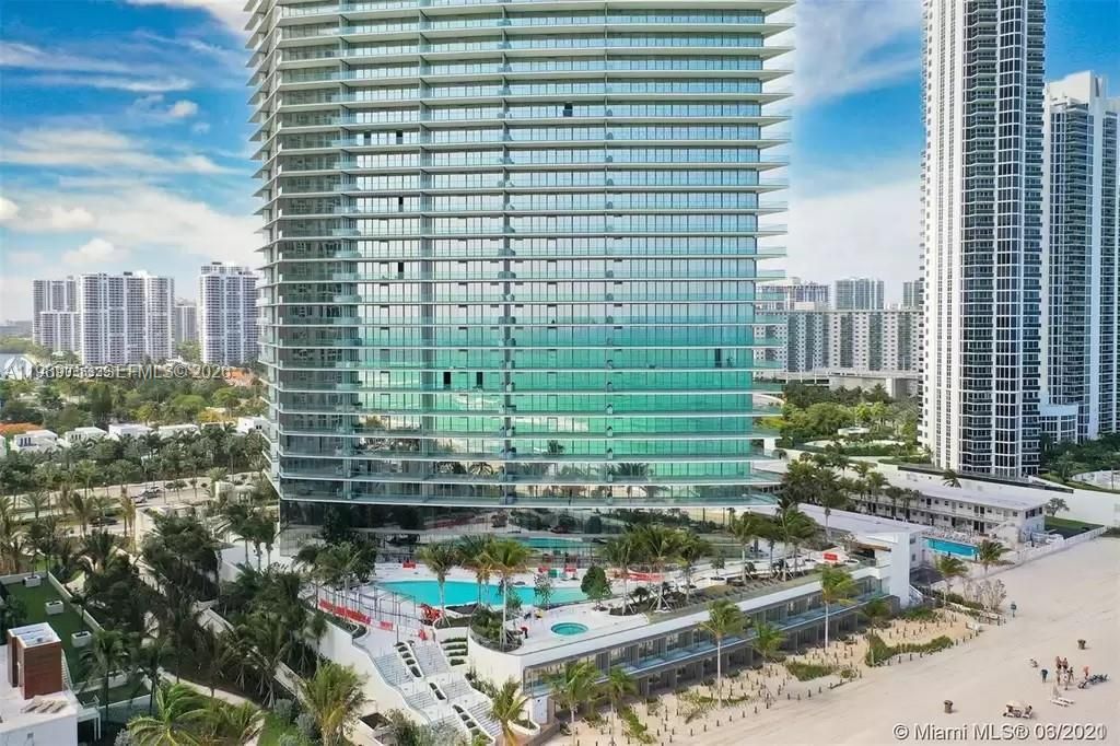 18975 Collins Ave , Unit 5105, Sunny Isles Beach, FL 33160 Photo