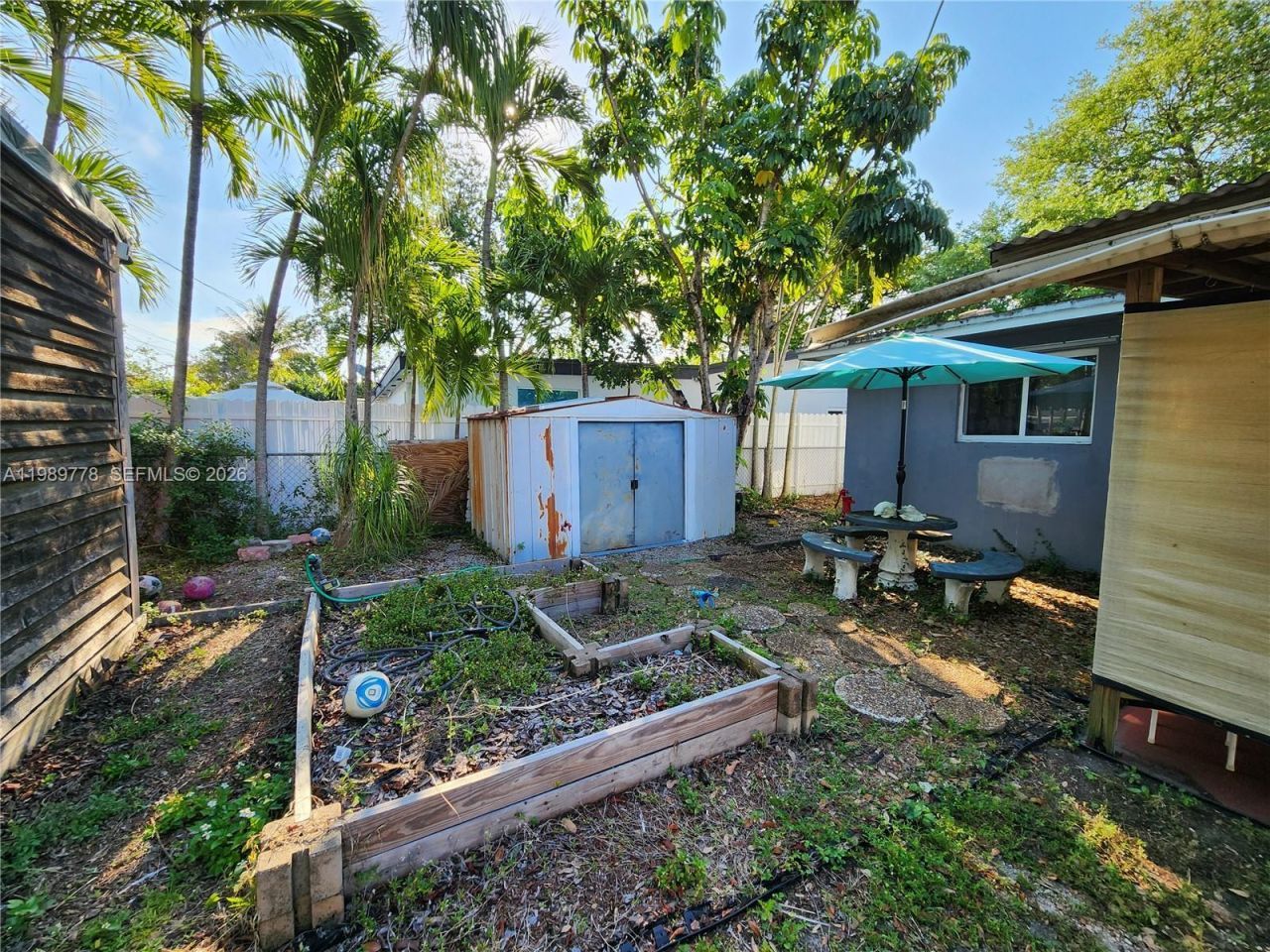 6721 Garfield St, Hollywood, FL 33024 Photo