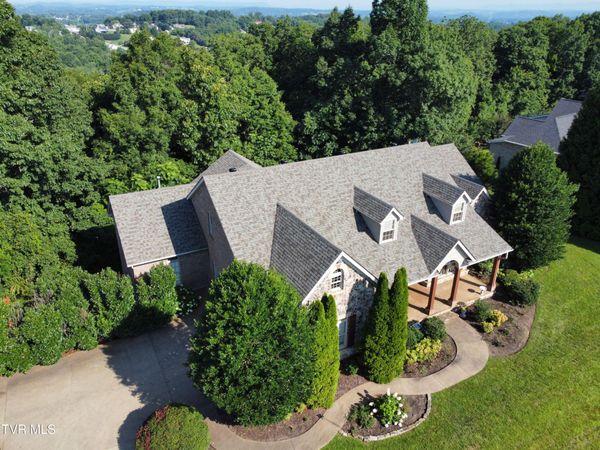 1184 Cliffview Circle, Johnson City, TN 37615