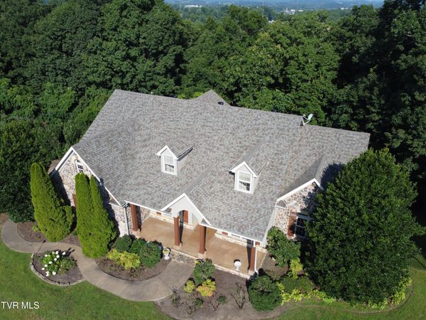 1184 Cliffview Circle, Johnson City, TN 37615