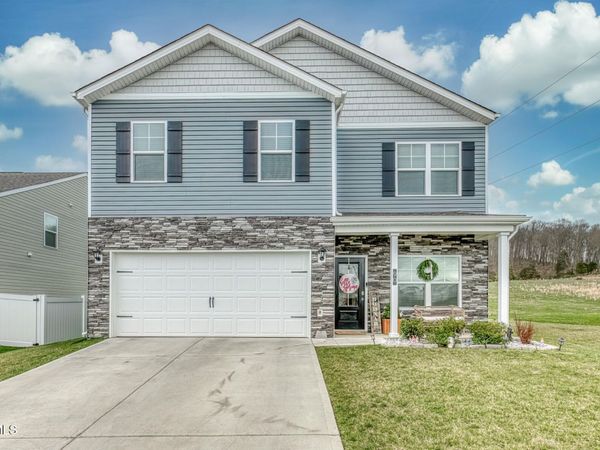 90 Thistle Drive, Bluff City, TN 37618