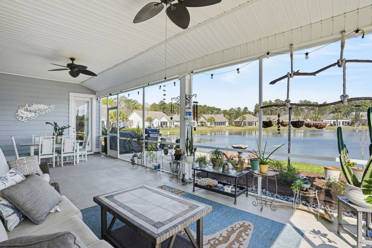 51 Hyacinth Loop Photo 43