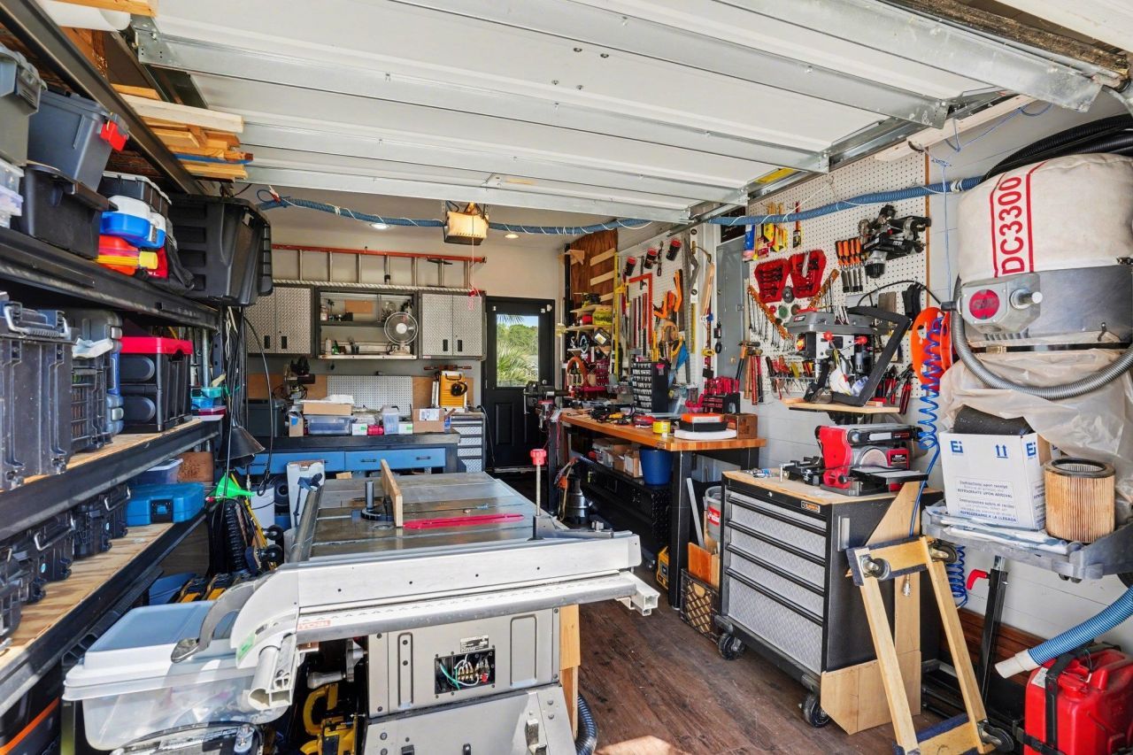 51 Hyacinth Loop Photo 45