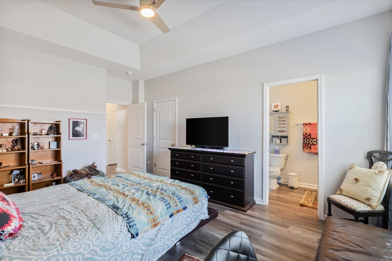 305 Rycola Circle Photo 27