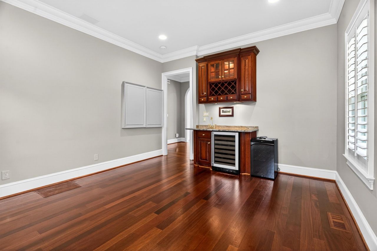 20 Brandon Way  Photo 13