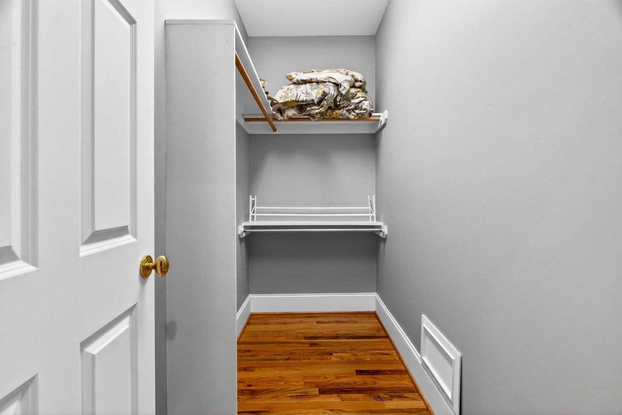 20 Brandon Way  Photo 64