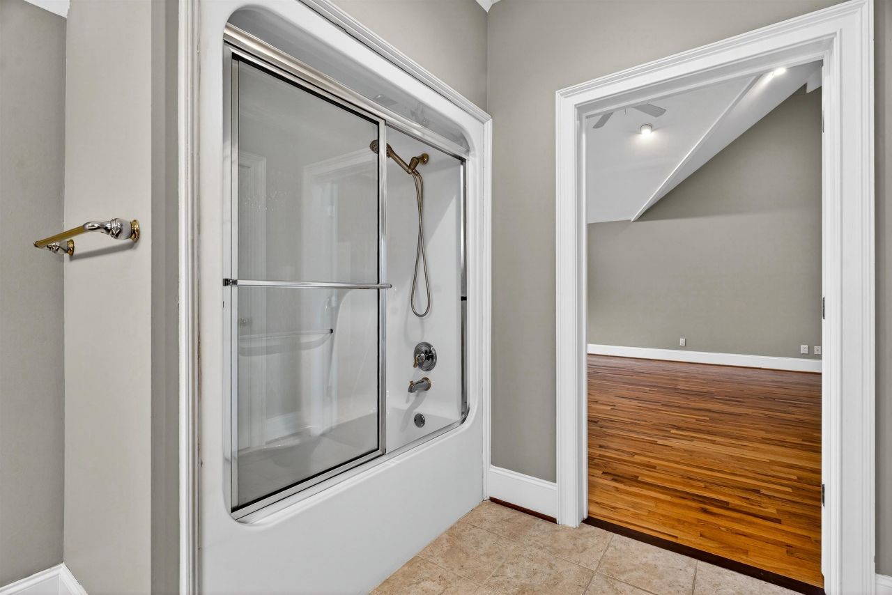 20 Brandon Way  Photo 68