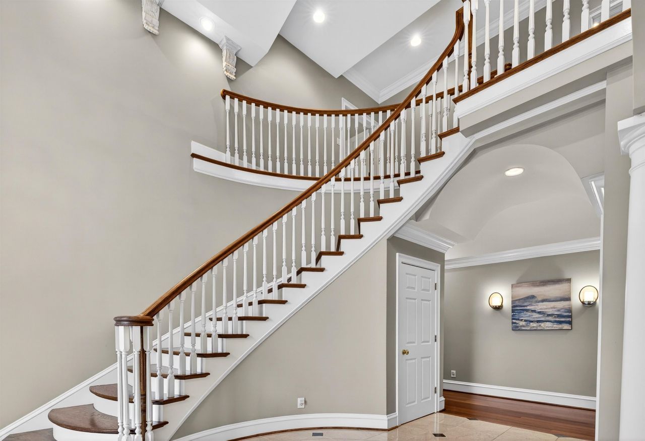 20 Brandon Way  Photo 7