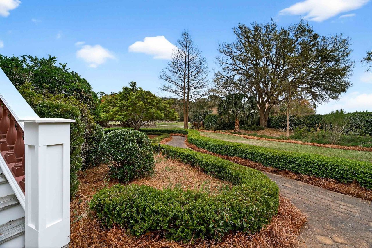 20 Brandon Way  Photo 81