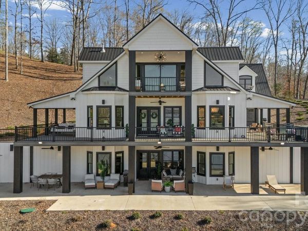 587 Carolina Drive , Troy, NC 27371