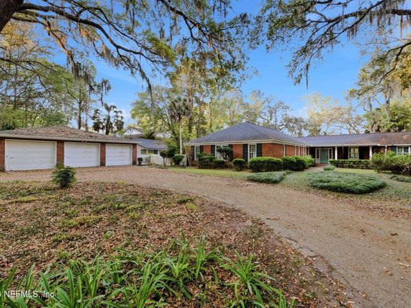 4441 ORTEGA FARMS Circle, Jacksonville, FL 32210