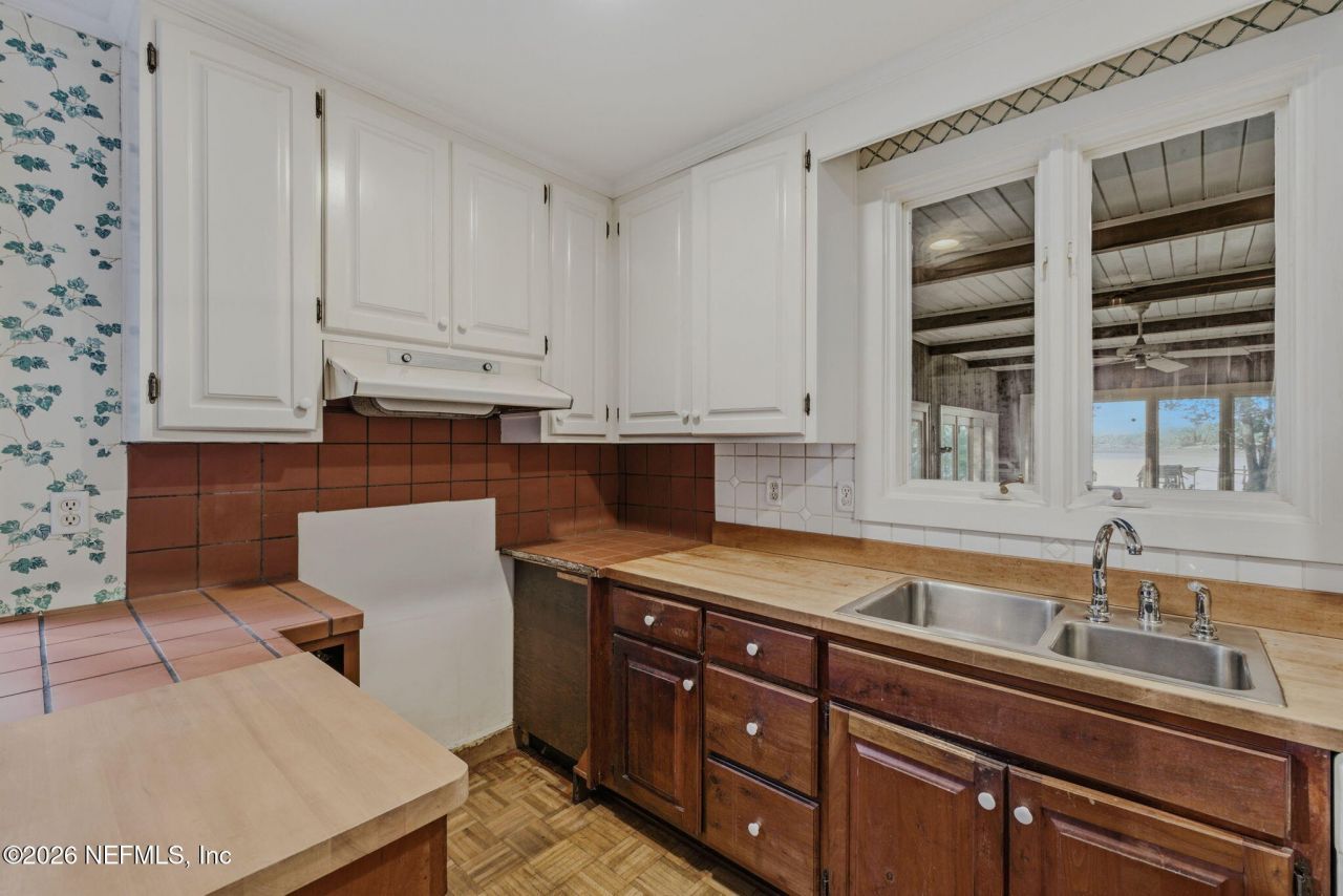 4441 Ortega Farms Circle, Jacksonville, FL 32210 Photo