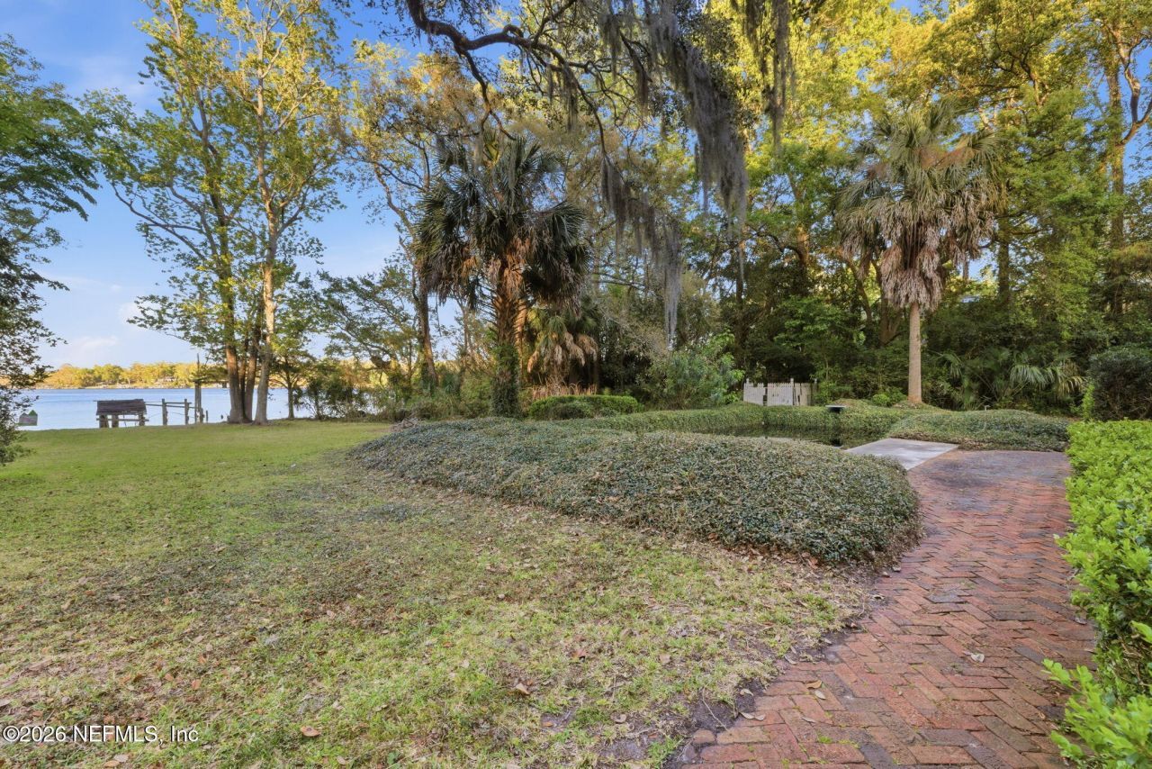 4441 Ortega Farms Circle, Jacksonville, FL 32210 Photo