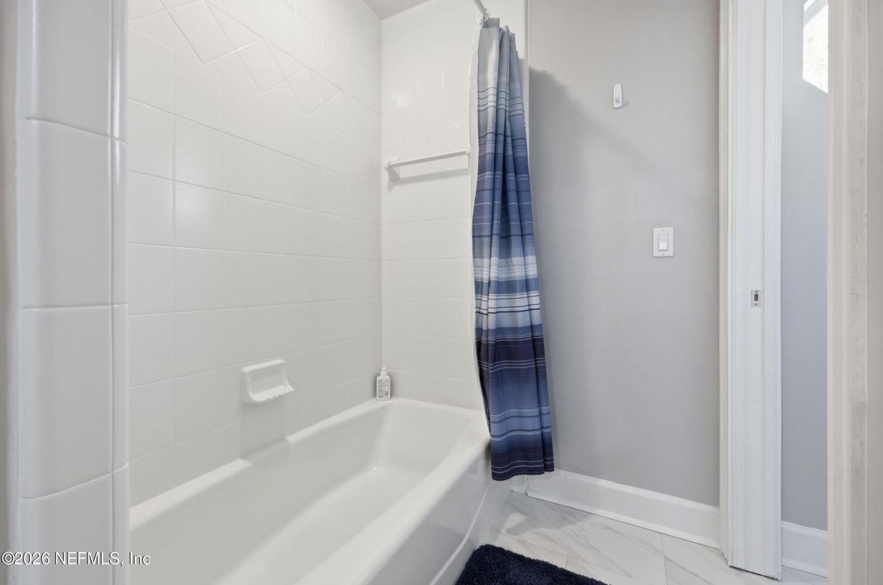 9911 Chelsea Lake Road, Jacksonville, FL 32256 Photo