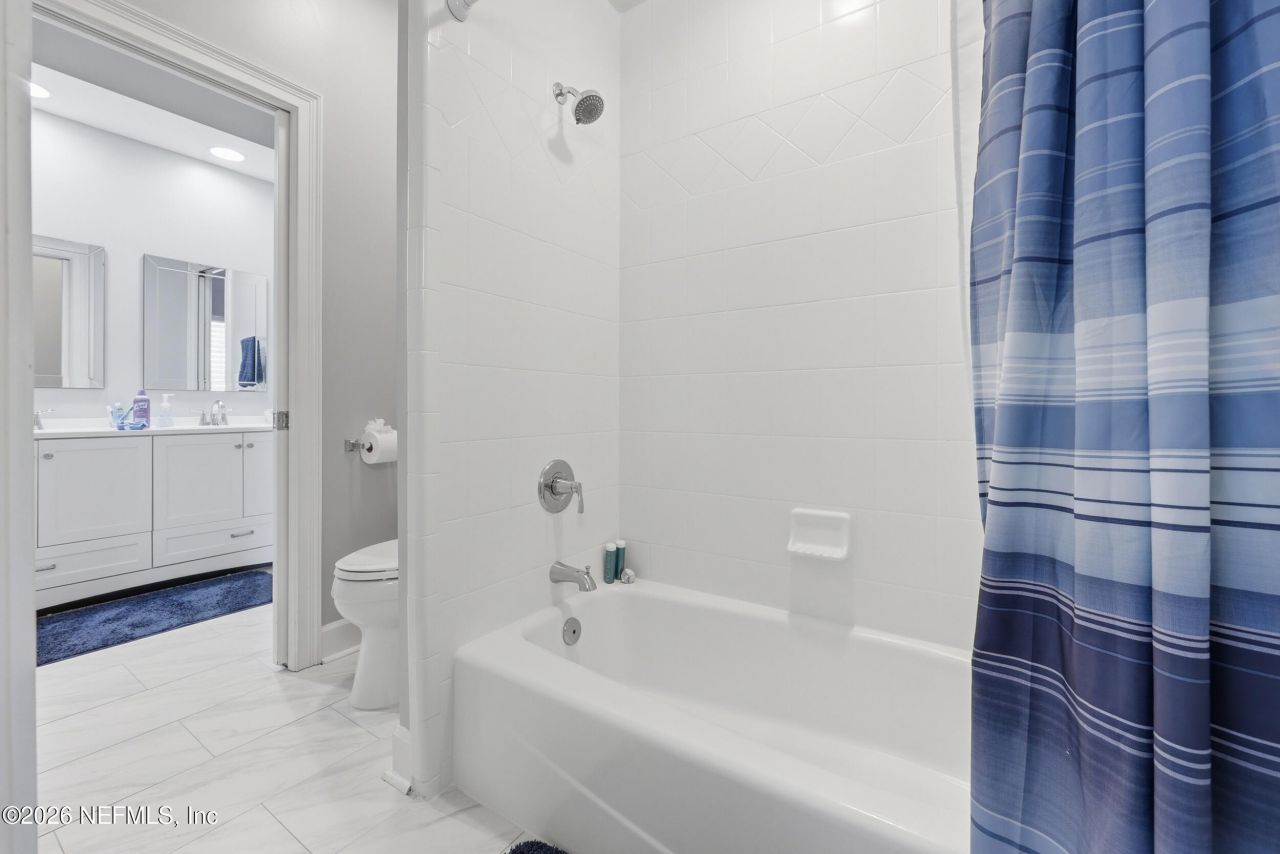 9911 Chelsea Lake Road, Jacksonville, FL 32256 Photo