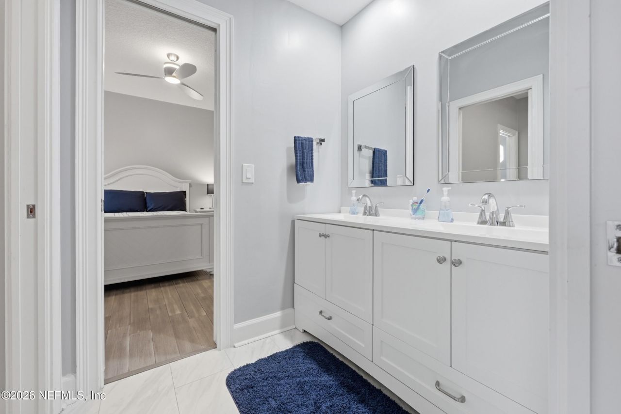 9911 Chelsea Lake Road, Jacksonville, FL 32256 Photo