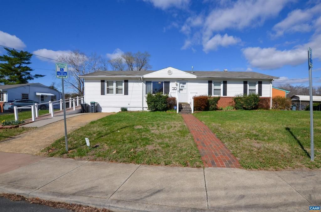 1646 Meridian St , Charlottesville, VA 22902 Main Photo