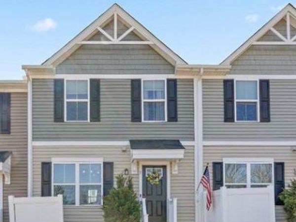 5 CASTLE DRIVE , GILBERTSVILLE, PA 19525