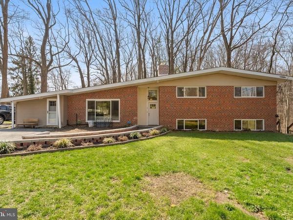 352 S NEW MIDDLETOWN ROAD, MEDIA, PA 19063