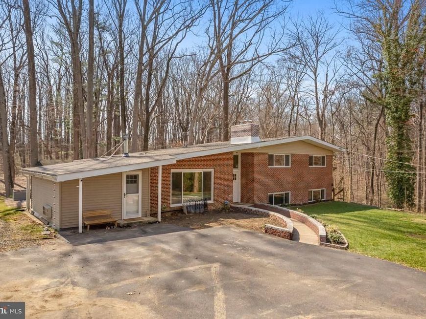 352 S New Middletown Road, Media, PA 19063 Main Photo