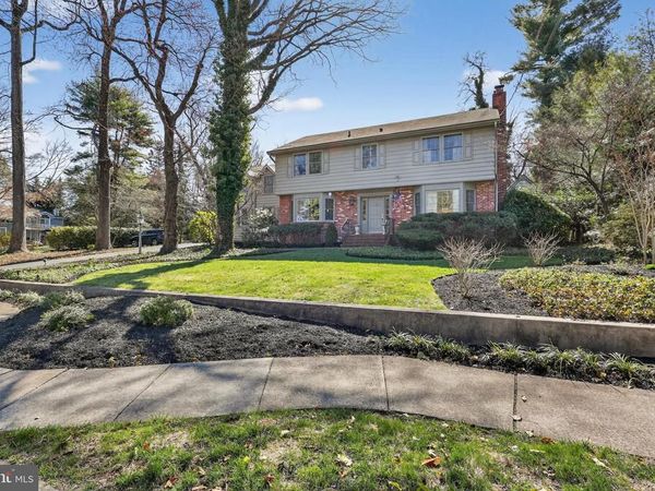 210 E OAK AVENUE , MOORESTOWN, NJ 08057