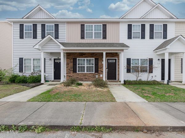 518 Oyster Rock Lane, Sneads Ferry, NC 28460